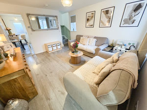 Photo 6- click for photo gallery